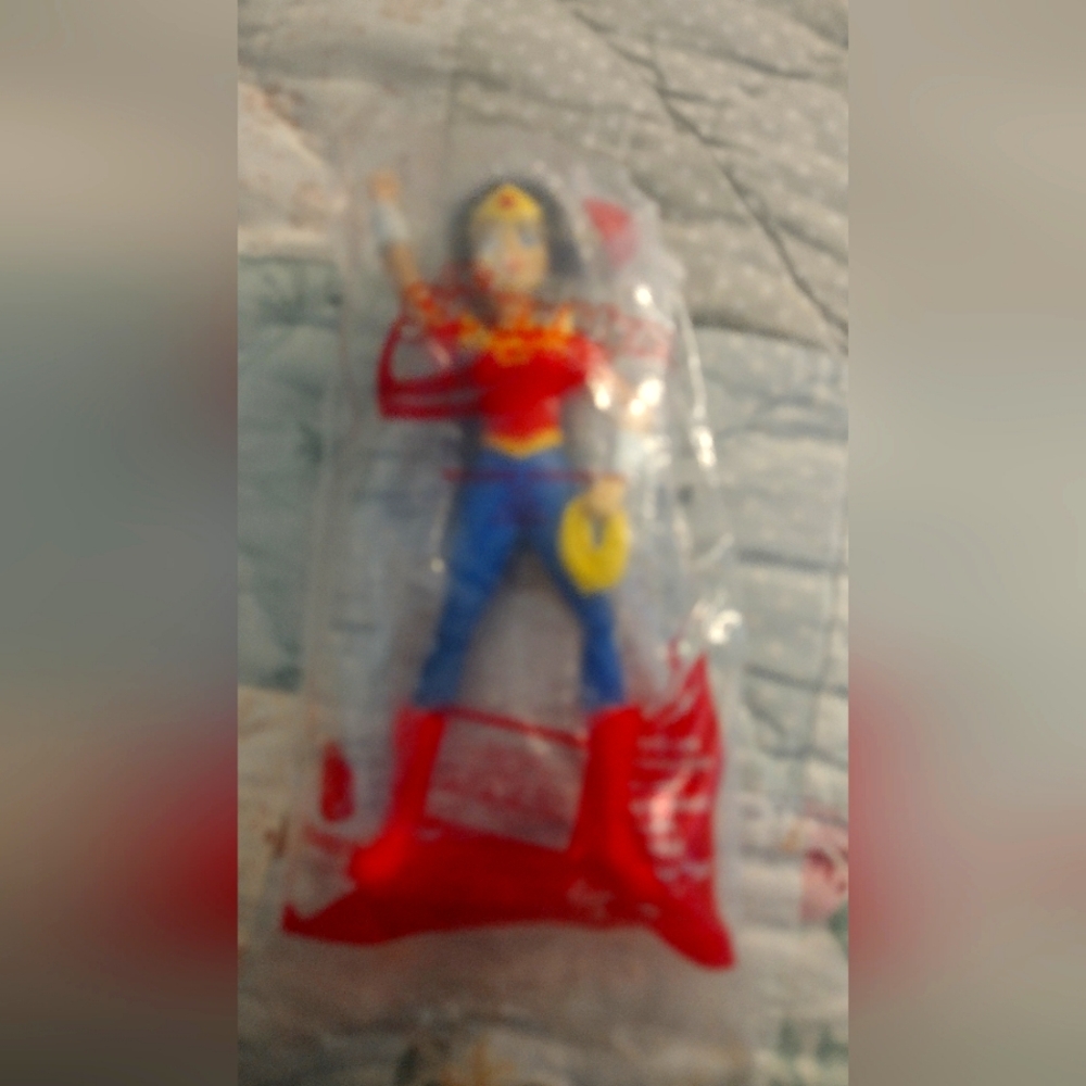 New 2016 McDonald's Wonder Women Action Figure
